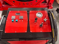 Гидростанция гидравлического стыкового сварочного аппарата для полиэтиленовых труб Gas Fusion Red-1600 Гидростанция гидравлического стыкового сварочного аппарата для полиэтиленовых труб Gas Fusion Red-1600