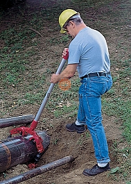 Применение роторного трубореза Reed Low Clearance Rotary Cutter LCRC16X