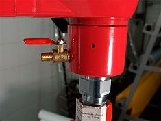 Штуцер подачи воды алмазной сверлильной установки Voll V-Drill 160 Штуцер подачи воды алмазной сверлильной установки Voll V-Drill 160